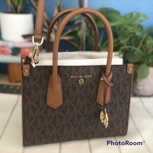 Authentic Michael Kors Leather Bag